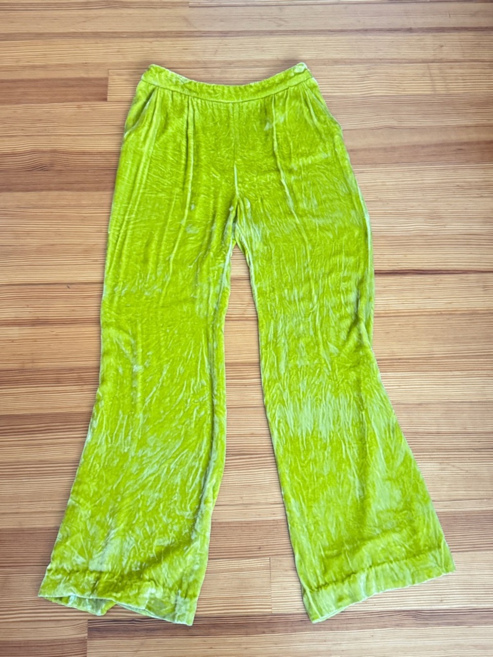 Diane Von Furstenberg crushed velvet pants with pockets and pleats